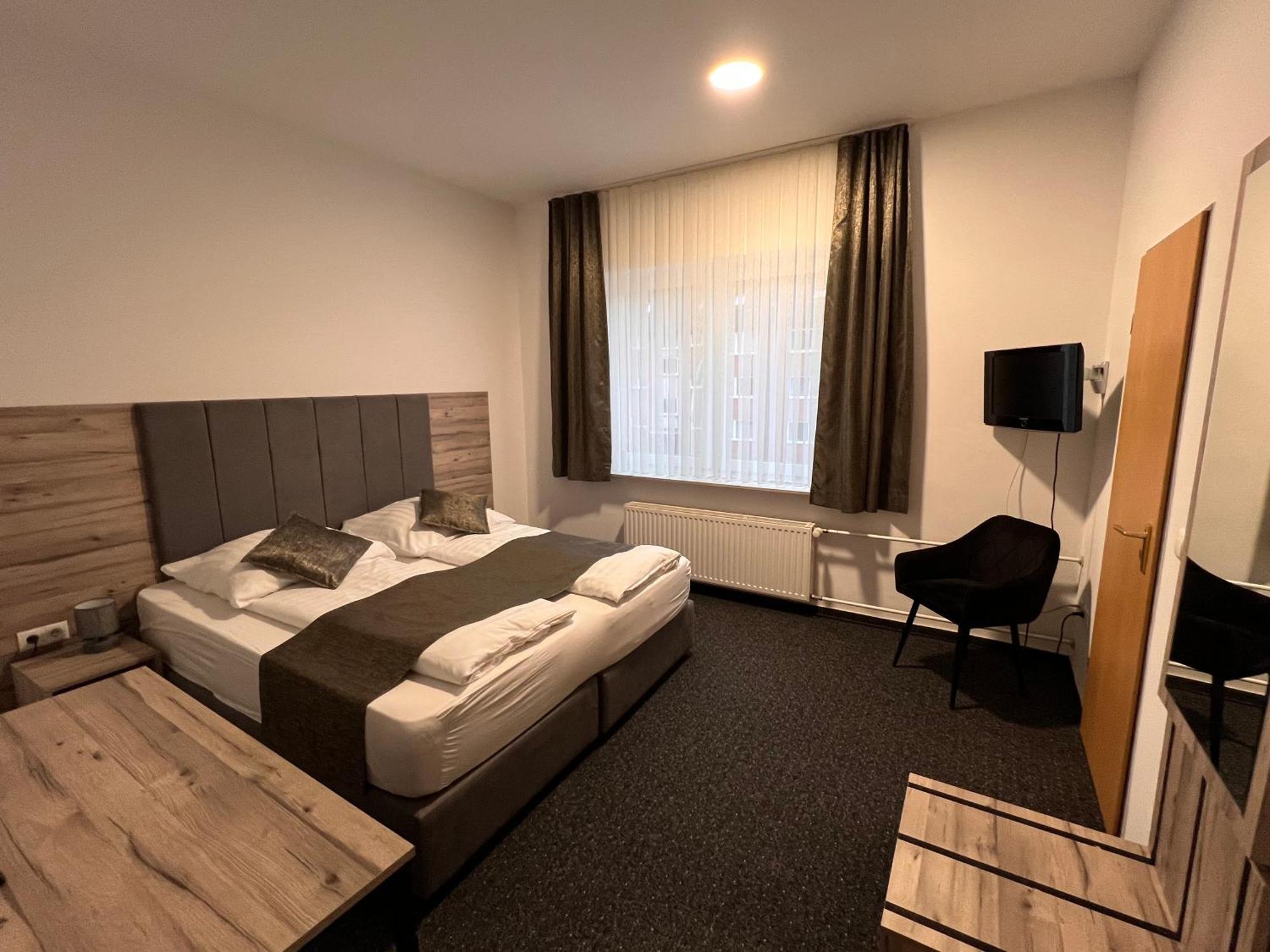 Hotel Dietrichsdorfer Hof Kiel Extérieur photo