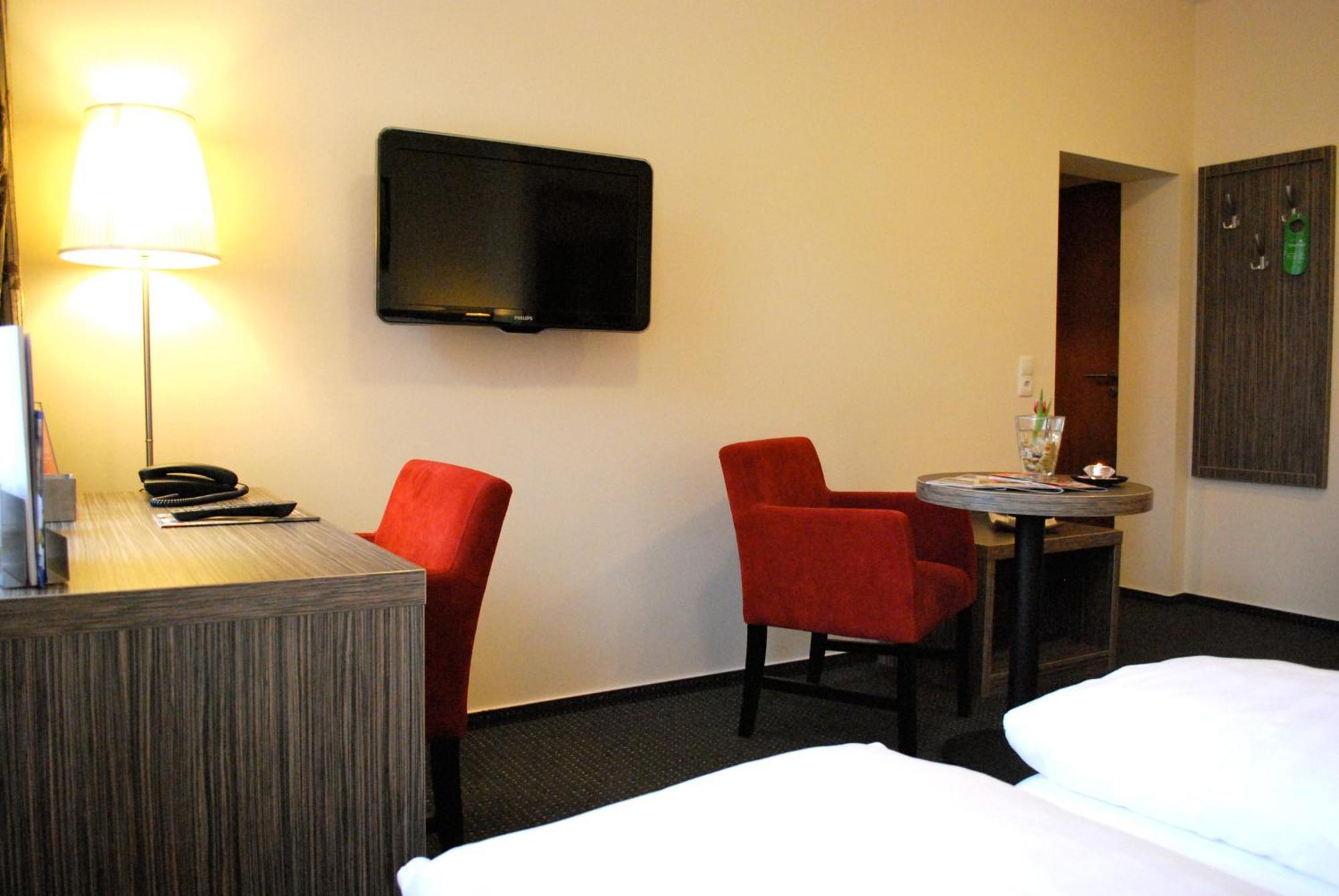 Hotel Dietrichsdorfer Hof Kiel Extérieur photo